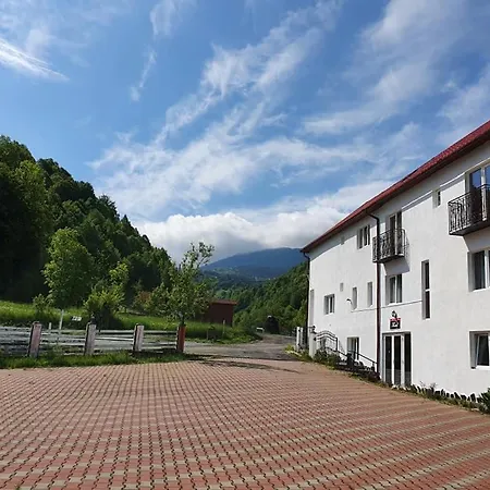 Pensiunea Izisoara Resort *