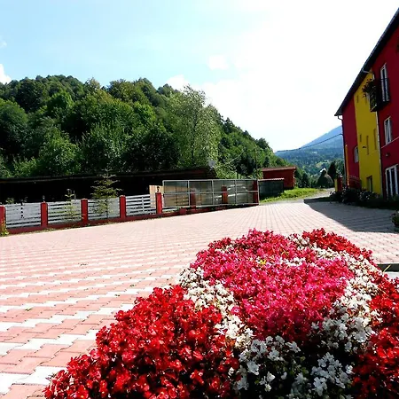 Pensiunea Izisoara Resort * Izaszacsal